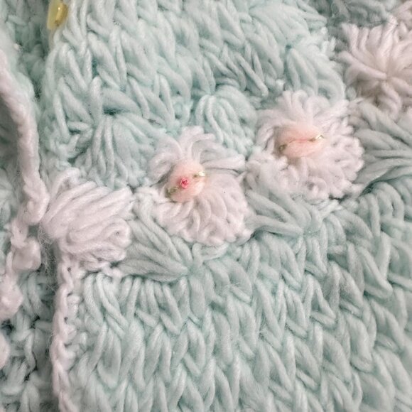 Adorable 3-Piece Hand-knit Baby Sweater Doll Clothes Set Hat Booties Blue/White - Picture 2 of 8